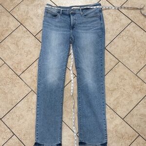 Levi's Women's Straight Leg Jeans in Blue